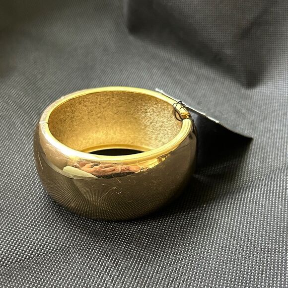 New Gold-Tone Bangle Bracelet - Picture 1 of 5